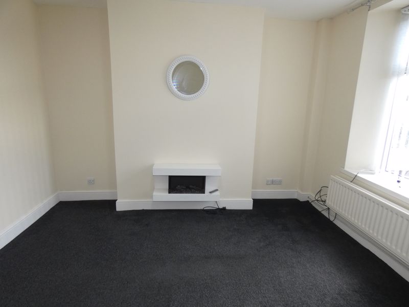 Lounge- click for photo gallery
